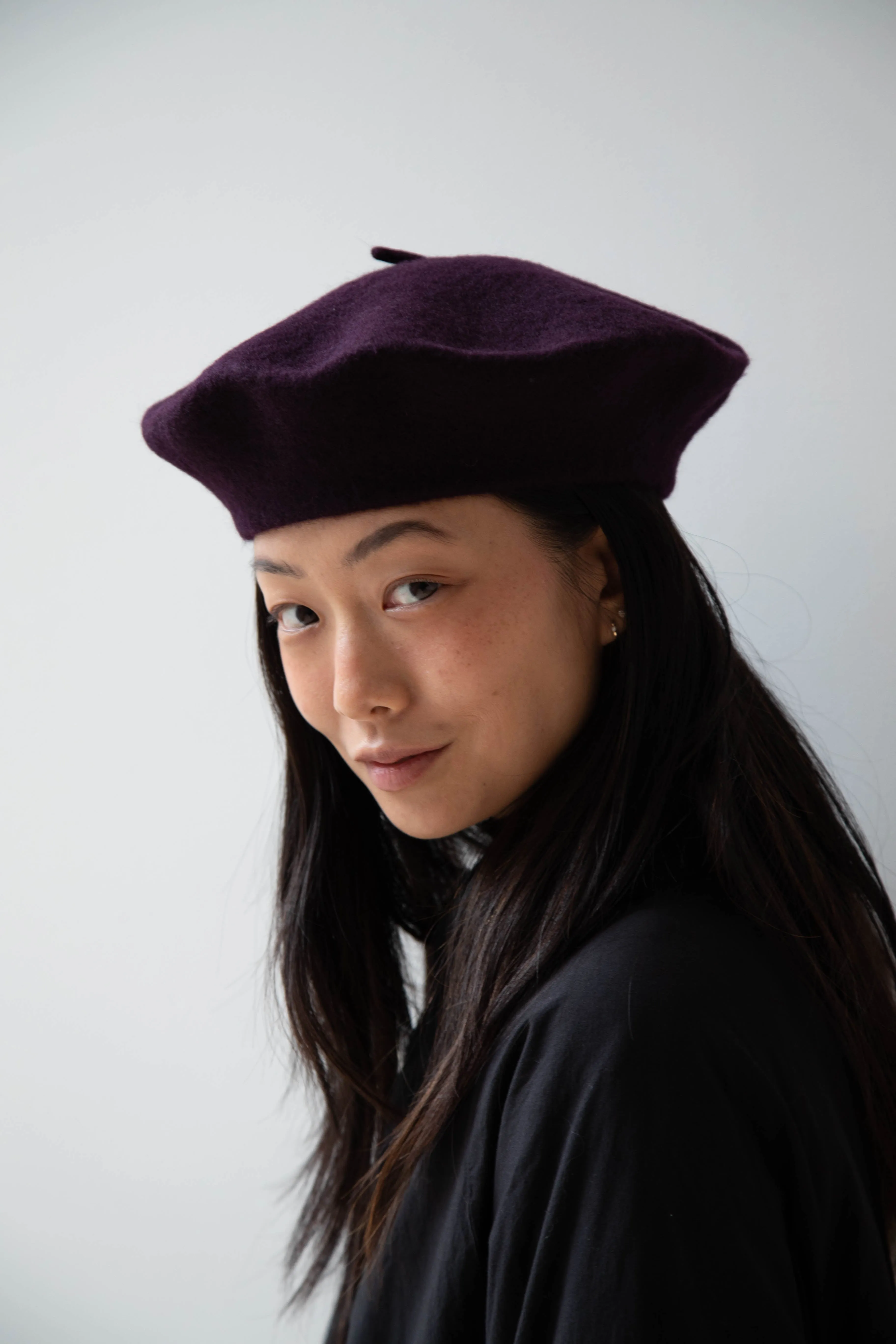 Signa 1925 | Felted Knit Beret in Plum