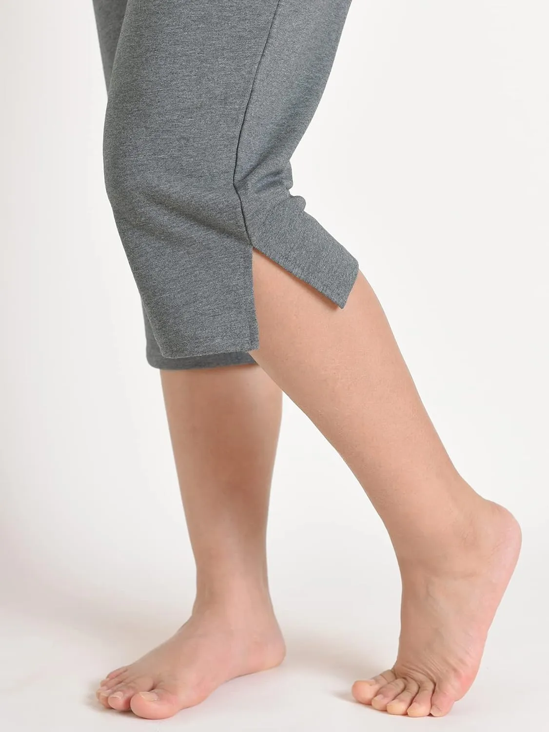 Weintee Women's Petite Cotton Capris with Pockets